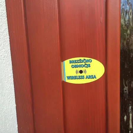 Guest house Gostilna Turk Hotedrsica